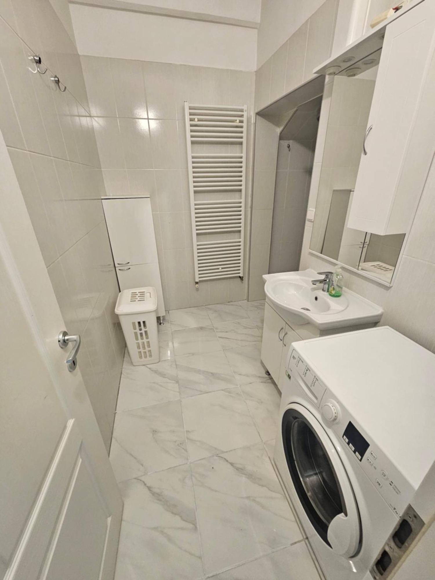 Apartman Sveti Rok Zagrzeb Zewnętrze zdjęcie